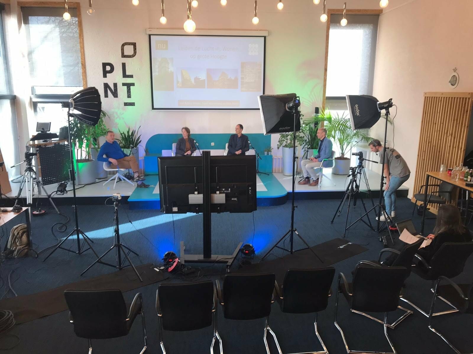 Lees meer over het artikel Verslag Stadscafé #18 – Leiden de lucht in: wonen op grote hoogte