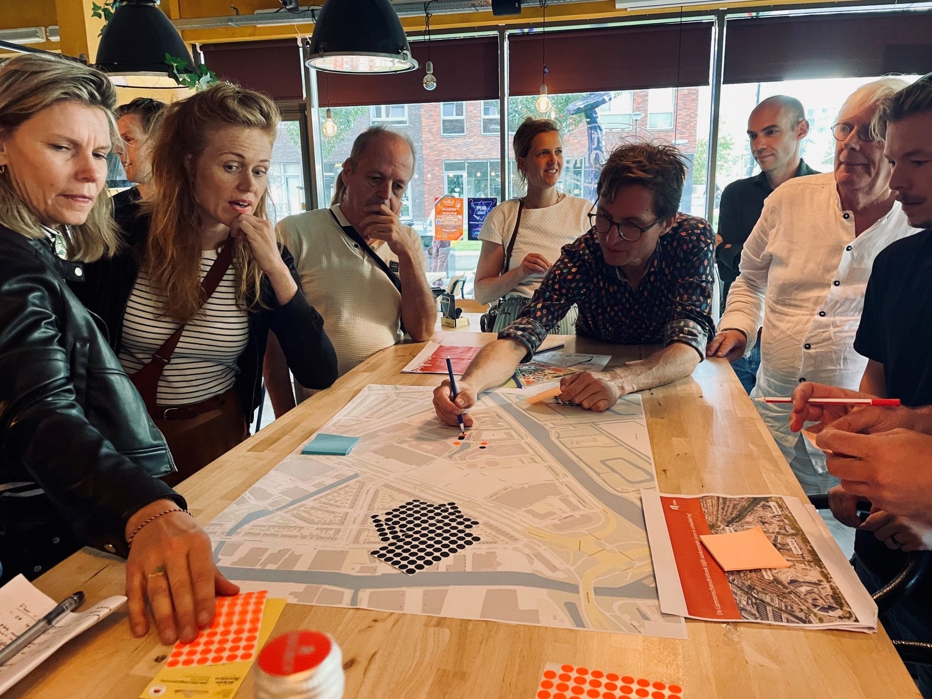 Lees meer over het artikel Over gewone en ongewone fenomenen in de publieke ruimte