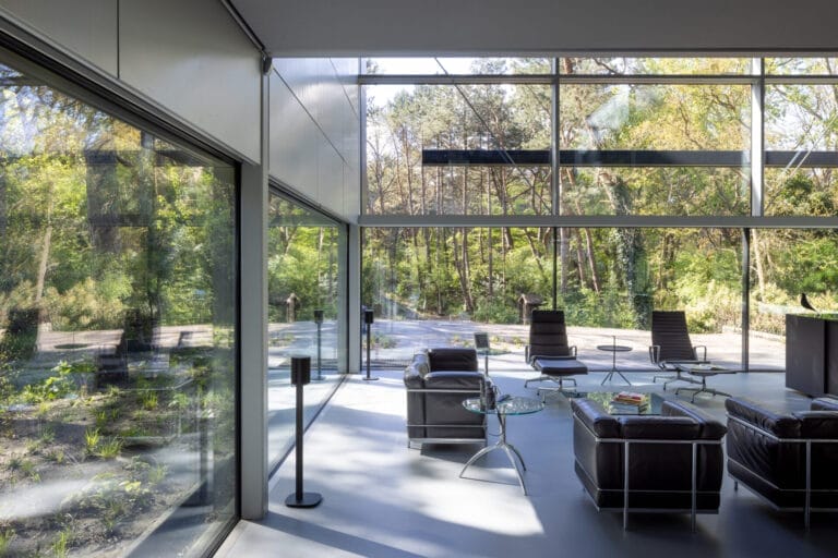 woonkamer_achterzijde_cepezed_VillateMijendel_Lucasvanderwee